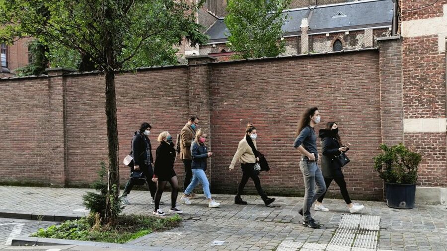 Brussels: Outdoor City Escape Game With Drinks - Deposit and team size: the logistics that affect your experience