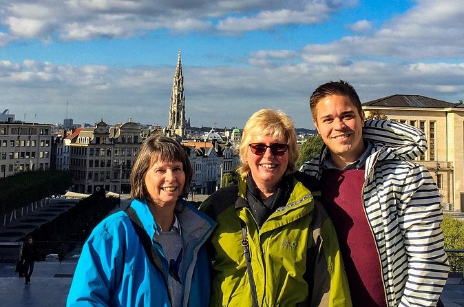 Brussels Politics Tour: Private & Personalized with a Local Guide - Stop 3: A Quiet Urban Park Between EU Buildings