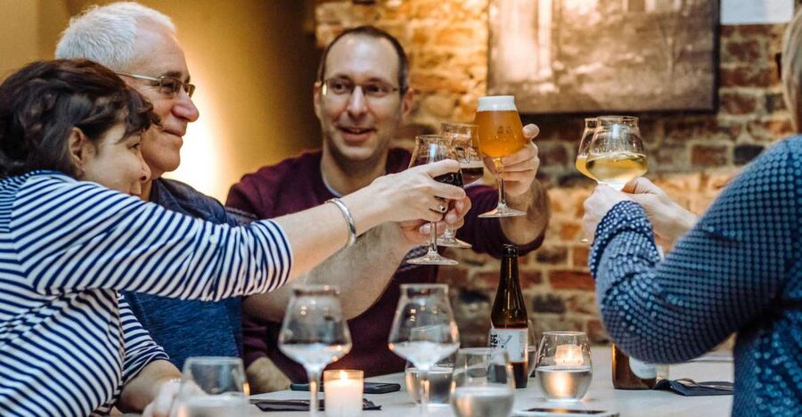 Brussels: Private Beers, Bars, and Live Music Tour by Night - Private beer night in Brussels: what you get for $161