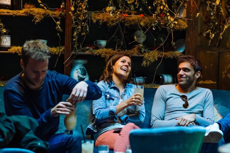 Brussels: Private Beers, Bars, and Live Music Tour by Night - Poechenellekelder: a classic pub stop with traditional snacks