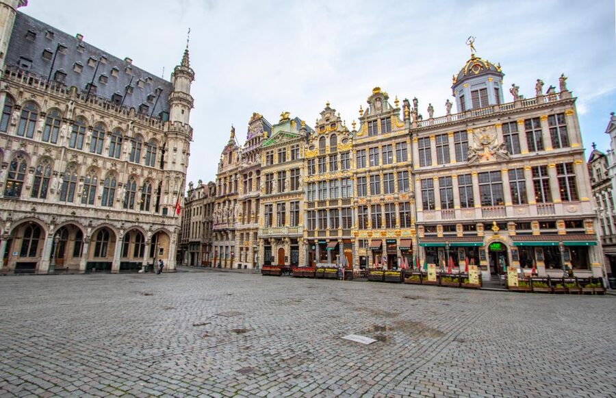 Brussels: Private Exclusive History Tour with a Local - What “tailored to your interests” really means in practice
