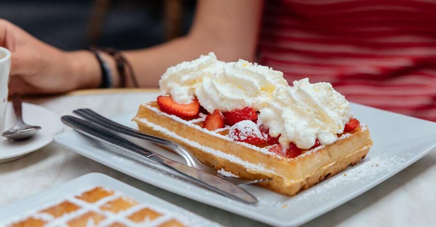 Brussels: Private Food Tour – 10 Tastings with Locals - What You Actually Taste: 10 Belgian Classics in 3 Hours