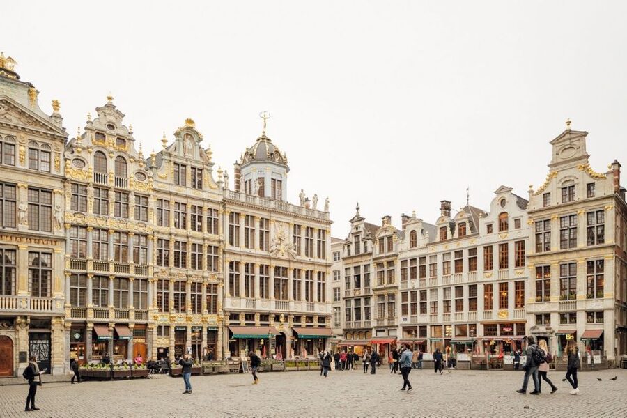 Brussels: Private Guided Tour of the City’s Top Highlights - European Quarter, how Brussels runs beyond the postcards