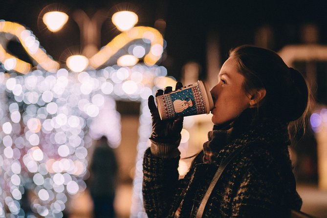 Brussels Private & Personalized Christmas Tour with a Local Guide - Winter Wonderland square, handcrafted gifts, and mulled wine time