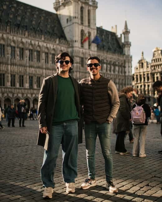 Brussels Private Photoshoot with a Professional Photographer - Why A 1-Hour Brussels Photoshoot Fits Real Travel Schedules