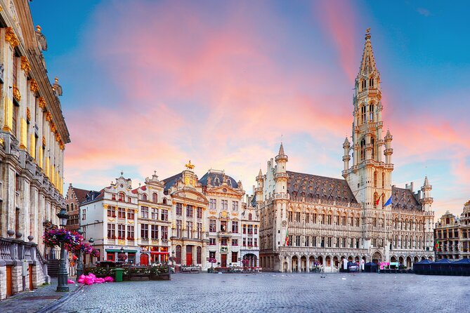 Brussels Scavenger Hunt and Highlights Self Guided Audio Tour - Starting at Parlamentarium, then letting the route breathe