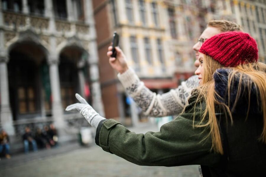 Brussels: Secret Paths and Stories Private Walking Tour - Stepping into Brussels’ alternative side, one street at a time