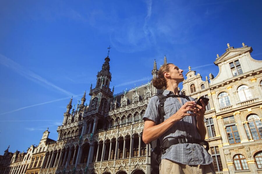 Brussels: Secret Paths and Stories Private Walking Tour - Saint-Géry Island and Rue Saint-Christophe: modern vibes with older bones