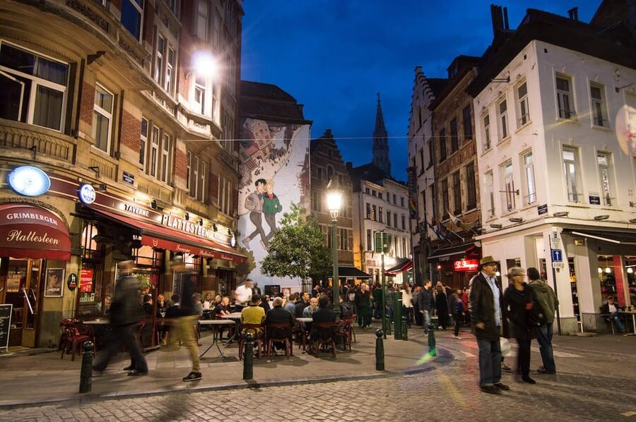 Brussels: Secret Paths and Stories Private Walking Tour - Rue de la Cicogne: the quiet Brussels alley moment you will remember