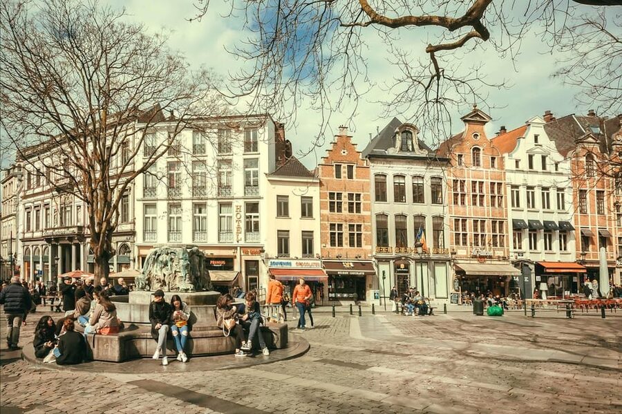 Brussels: Secret Paths and Stories Private Walking Tour - Place Sainte-Catherine and Vismet: port history and old market streets