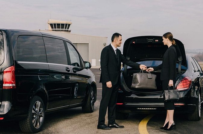 Brussels South Charleroi airport transfer (CRL) to / from Brussels (Van) - Who This Transfer Works Best For
