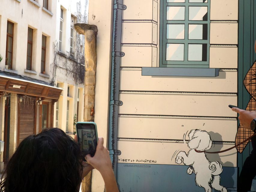 Brussels: The comic book walls walking tour - Comic walls in Brussels, and why this tour feels different