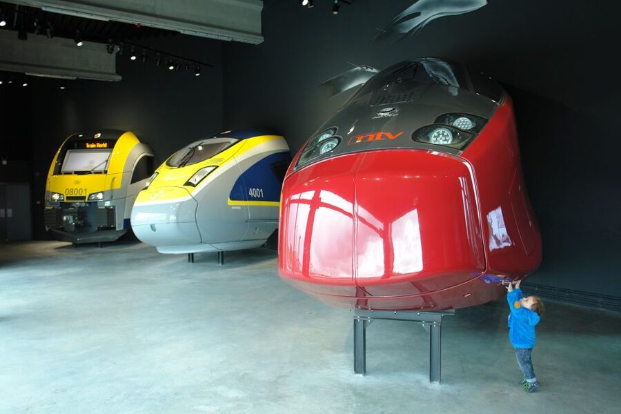 Brussels: Train World Museum Entrance Ticket - Draw me a train! turns the museum into a creative stop