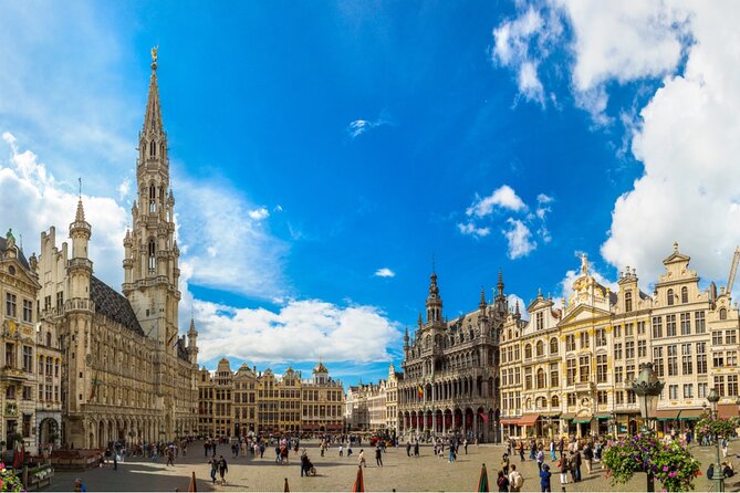 Brussels Treasure Hunt: Gold Quest Walking Adventure - Starting at Parc du Cinquantenaire: First Clue, Big Opening