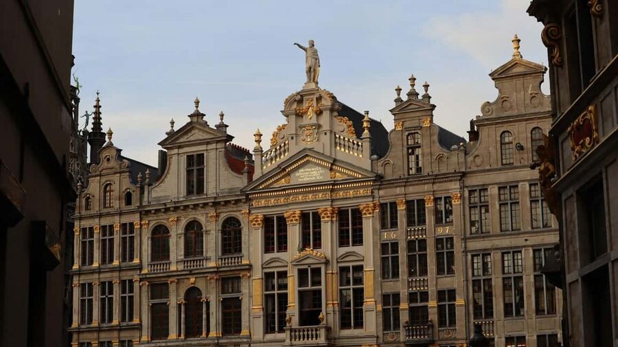 Brussels Uncovered: A Walking Tour Beyond the Postcards - Saint-Hubert Royal Galleries, an easy win for a rainy or hot day