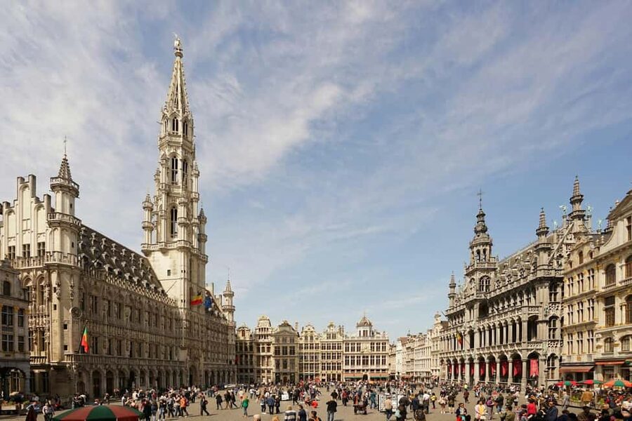 Brussels Uncovered: A Walking Tour Beyond the Postcards - From the Stock Exchange to Brussels as a trading city