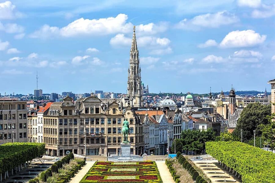 Brussels: Walking Food Tour with Chocolate, Beer, & Waffles - Should you book this Brussels food, chocolate, and beer tour?