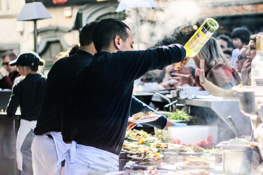 Brussels: Walking Food Tour with Chocolate, Beer, & Waffles - Who this Brussels tour is best for