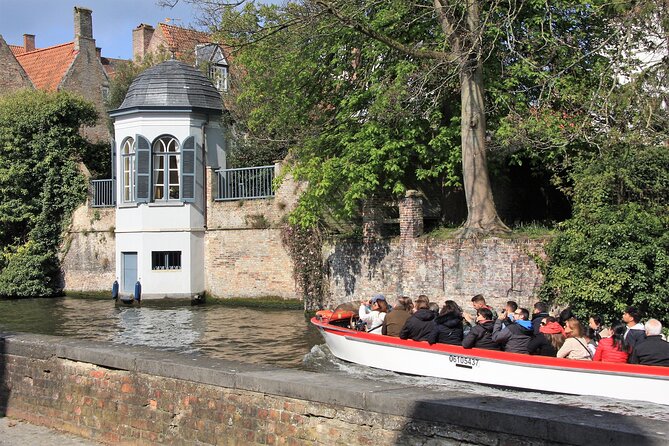 BRYGGJA ROMANTICA - 3 Hour Romantic Tour in Bruges - Poorters Loge and Gruuthusemuseum: Where Admission Might Add Cost