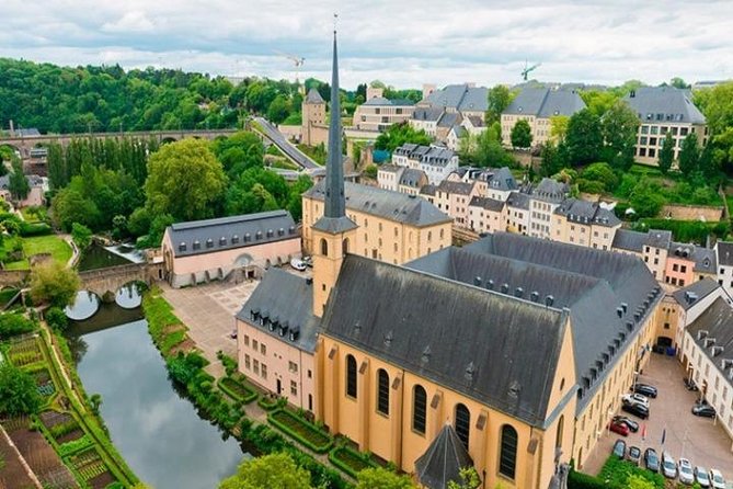 Bus day trip to Luxembourg and Dinant from Brussels - The 8:00 am coach ride: comfortable, but plan for time on the road