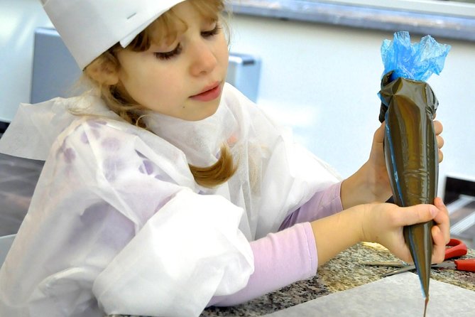 Chocolate Workshop at Choco-Story Brugge - Chocolate Workshop at Choco-Story Brugge, in plain terms