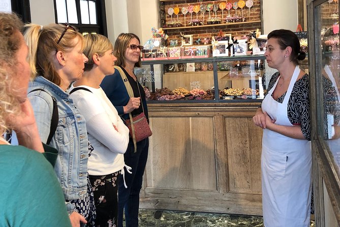 Discover authentic Ghent with historian & taste the best chocolate - Stadshal and the building with a contested nickname
