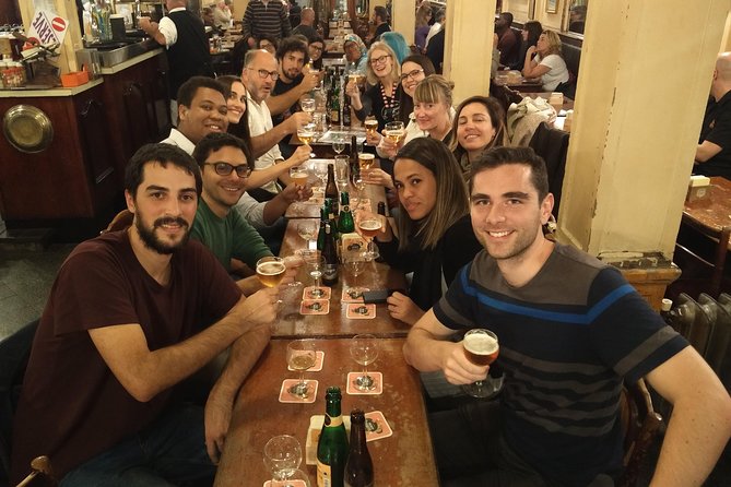 Discover Brussels beer world with a chocolate pairing by a young local - Les Brasseurs and finishing near Place Sainte-Catherine