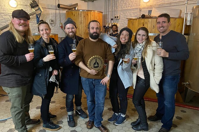 Discover our Brussels craft breweries with a local, passionate, young guide - A beer tour that feels like you gained a local friend