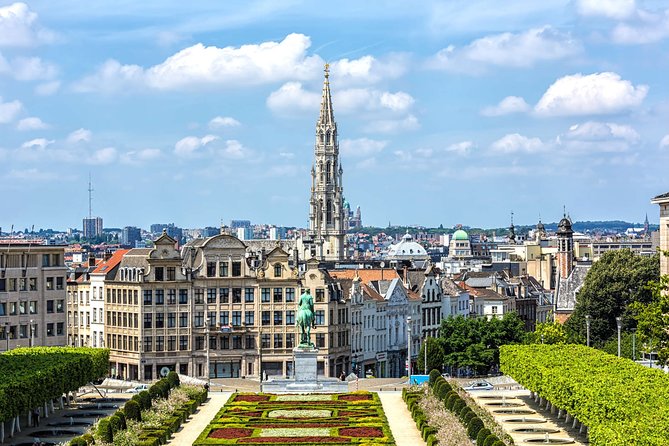 e-Scavenger hunt Brussels: Explore the city at your own pace - Your route step by step, 17 stops that keep the day moving
