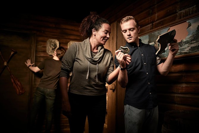 Escape Hunt Brussels, Escape Game - Puzzle Strategy That Keeps Your Team From Spiraling