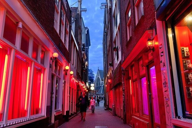 Evening Walking Tour: The Dark Side of Antwerp - Museum Vleeshuisi: guild power turned into sound and dance
