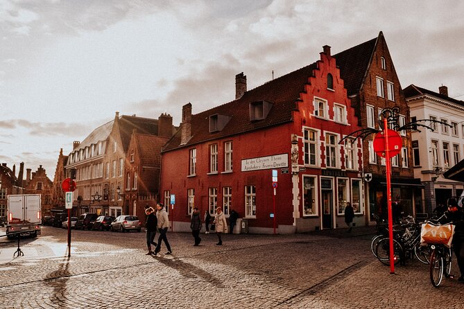 Explore the Instaworthy Spots of Bruges with a Local - Timing and where you start, so you do not feel rushed