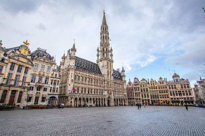 Explore the Instaworthy Spots of Brussels with a Local - Grand Place: your biggest wide-angle moment