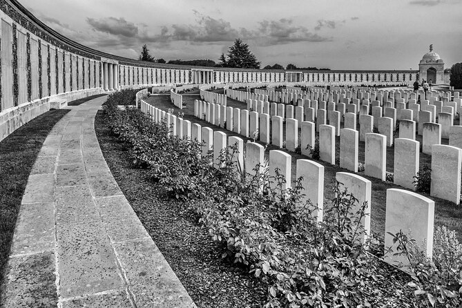 Flanders Fields Remembrance Tour from Bruges - Ypres Lunch Time and the Flanders Field Museum: What You Learn Before Hill 60