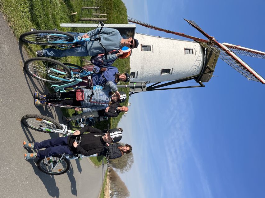 From Bruges: Family-Friendly Countryside Guided Bike Tour - Getting Set Up at Quasimundo Bike Tours