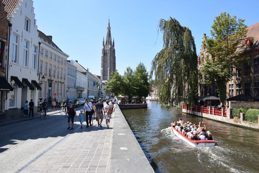 From Brussels: Bruges Private Tour - GroeningeMuseum: art connections without the overload