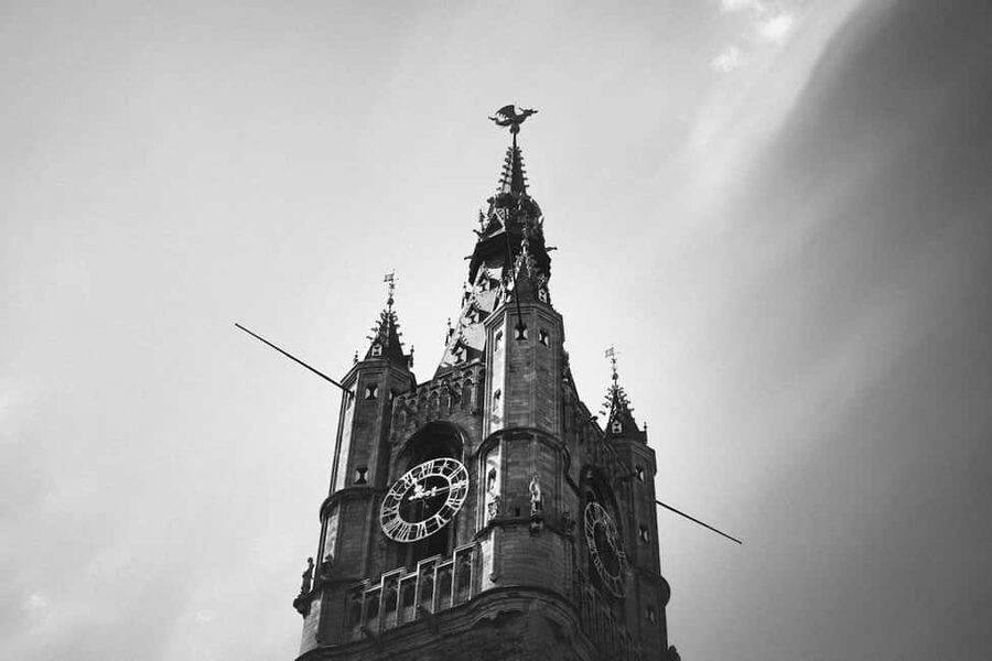 From Paris: Bruges and Ghent Private Day Trip in Flanders - Transportation from Paris: efficient, not flexible