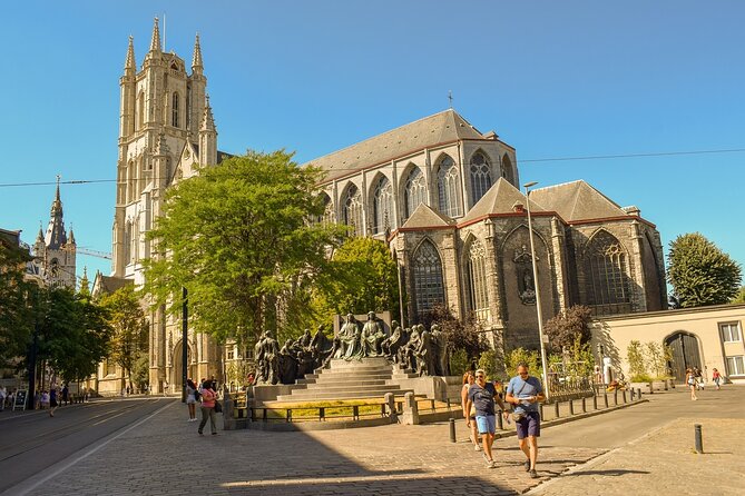 Full-Day City Tour of Ghent and Bruges from Brussels - Bruges Afternoon: Church of Our Lady, Lake of Love, and Big Icons