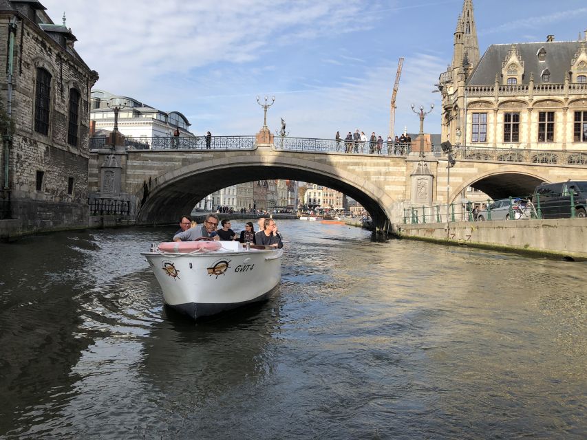 Ghent: 40-Minute Historical Boat Tour of City Center - Getting There Without Confusion: Graslei 4 and the Right Jetty