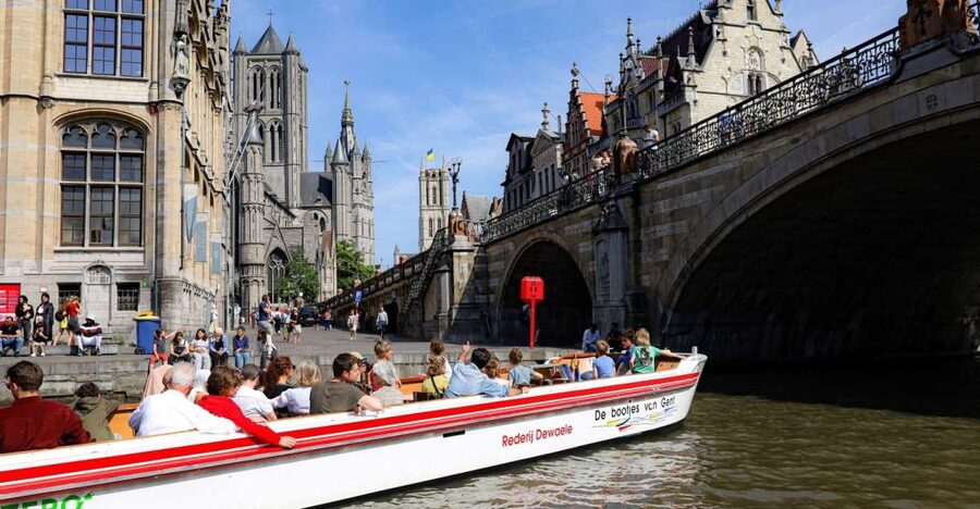 Ghent: 40 Minute Medieval Center Guided Boat Tour - Key highlights to look for