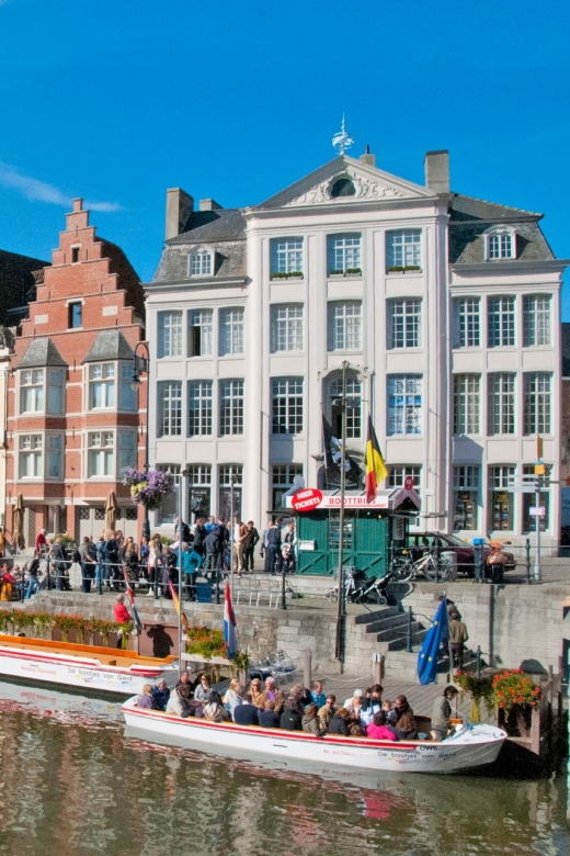 Ghent: 40 Minute Medieval Center Guided Boat Tour - From the harbor to the River Leie: what the route actually gives you