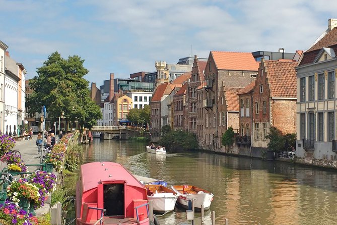 Ghent City Highlights Walking Tour with Light Mea/Snack - The medieval castle stop that anchors the route