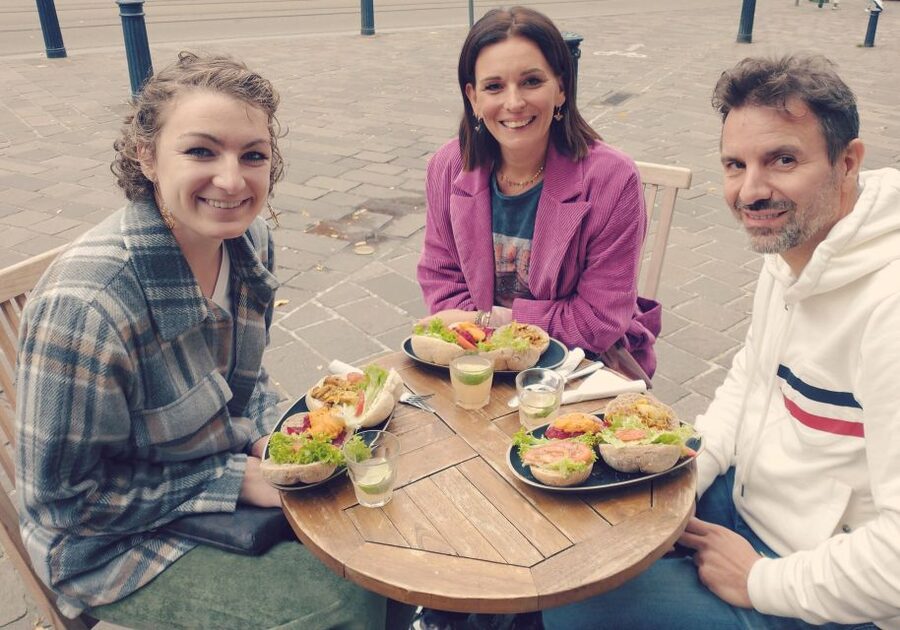 Ghent: Guided City Tour with Food Tastings - Should you book this Ghent guided food walk?