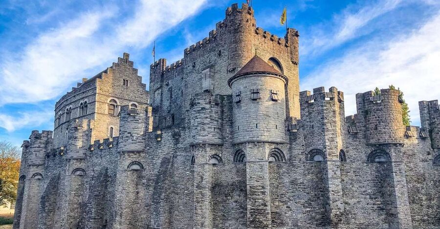 Ghent: Guided Walking Tour and Canal Boat Trip - Finding the Belfort start point and getting oriented fast