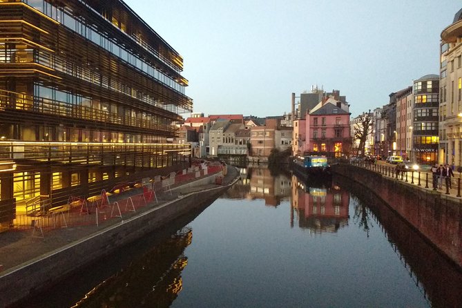 Ghent Walking Tour - City Highlights and Beyond Tradition - Small-group guiding, a 10-person cap, and how pace actually feels