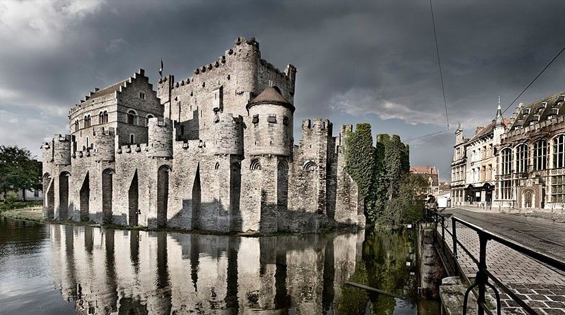Ghent Walking Tour with Optional Add-ons: Boat & Beer - Entering Ghent’s main story with St. Bavo and the Mystic Lamb