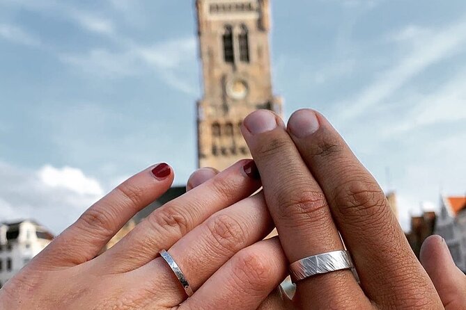 Handcraft your own silver ring in Bruges - Texture and Finish Choices: Polished, Satin, or Rough Forged