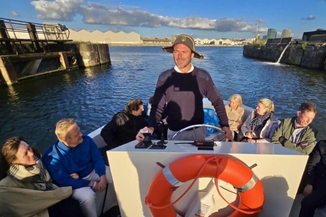 Historical Old Harbour Boat Tour in Antwerp - Historic Dry Docks: Where Ship Repairs Become Storytelling