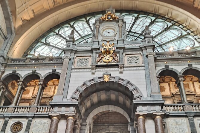 Historical Walking Tour in Antwerp Old City - Stop 2: Museum Vleeshuis, a Guildhouse Turned Instrument Museum