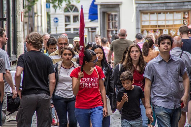 Historical Walking Tour: Legends of Bruges - The Princely Beguinage Ten Wijngaarde: living together for over 800 years
